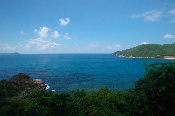 亚龙湾游艇会-太阳湾-百福湾-白虎角 亚龙湾游艇会-太阳湾-百福湾-白虎角